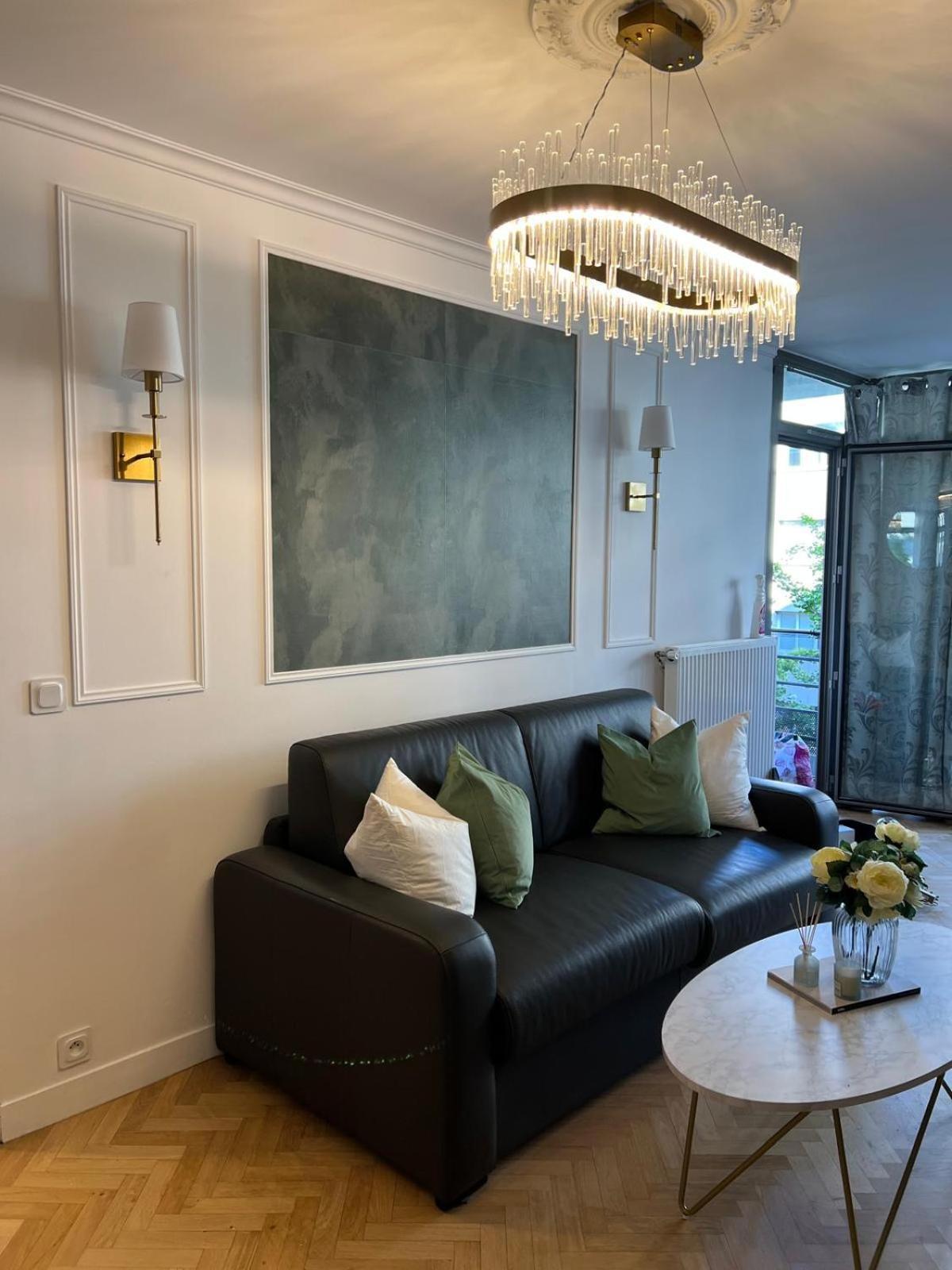 Excellent Apartment For Familly クリシー エクステリア 写真
